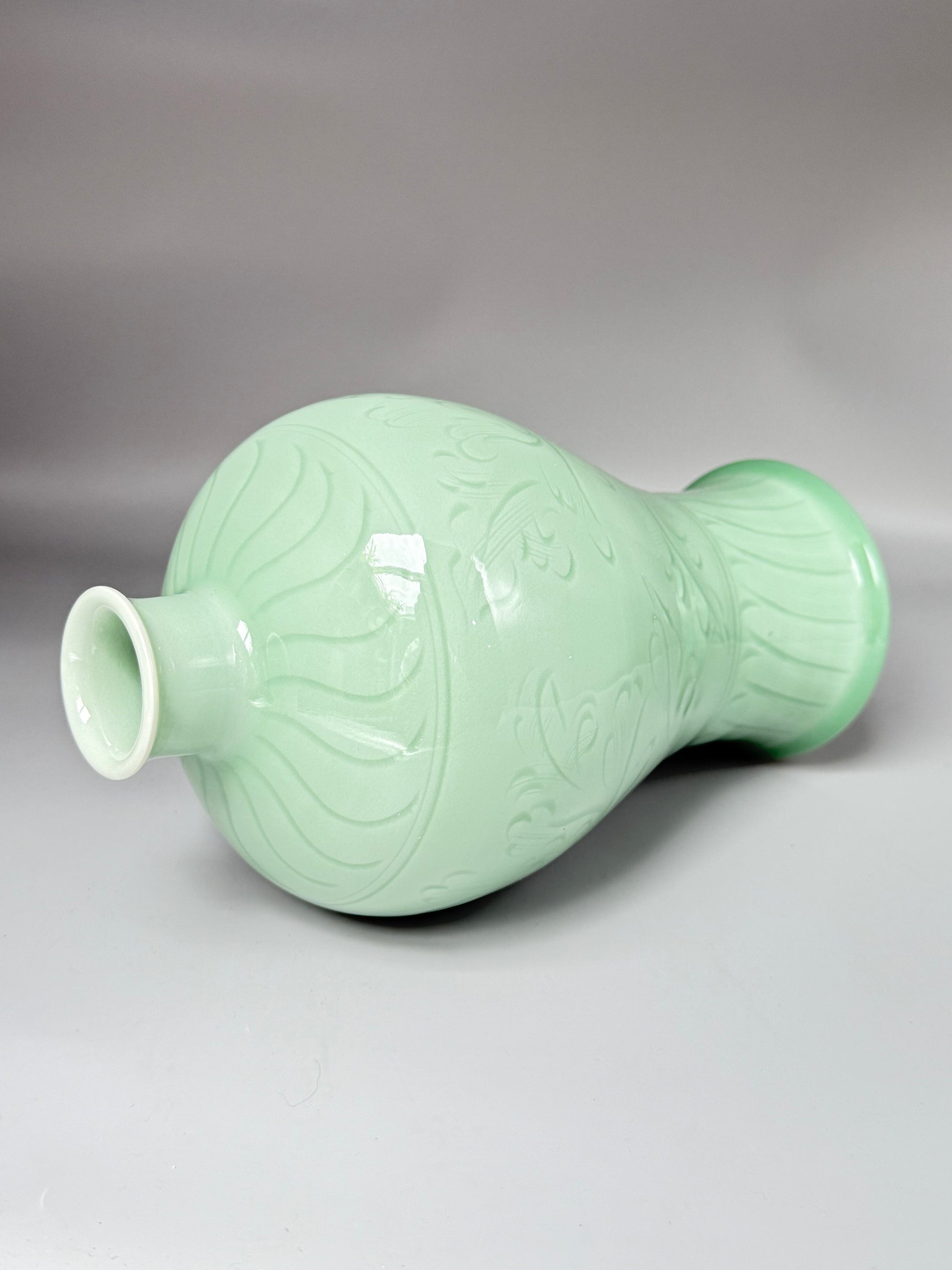 Prunus Vase, Longquan Celadon (Di Kiln), Zhou Xiaoping